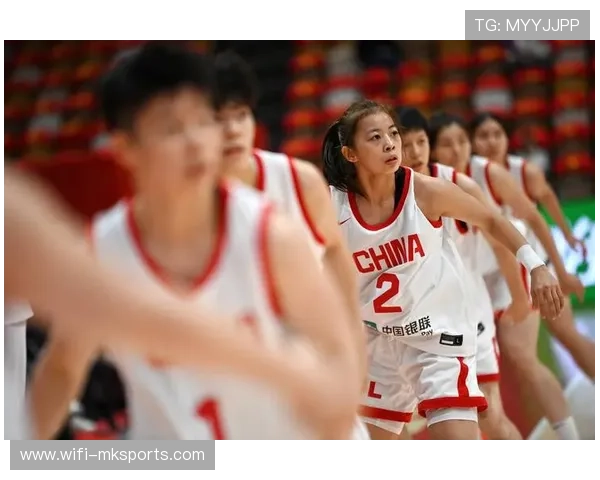 女篮姑娘的微笑是中国篮球最美的风景，中国女篮漂亮的女生